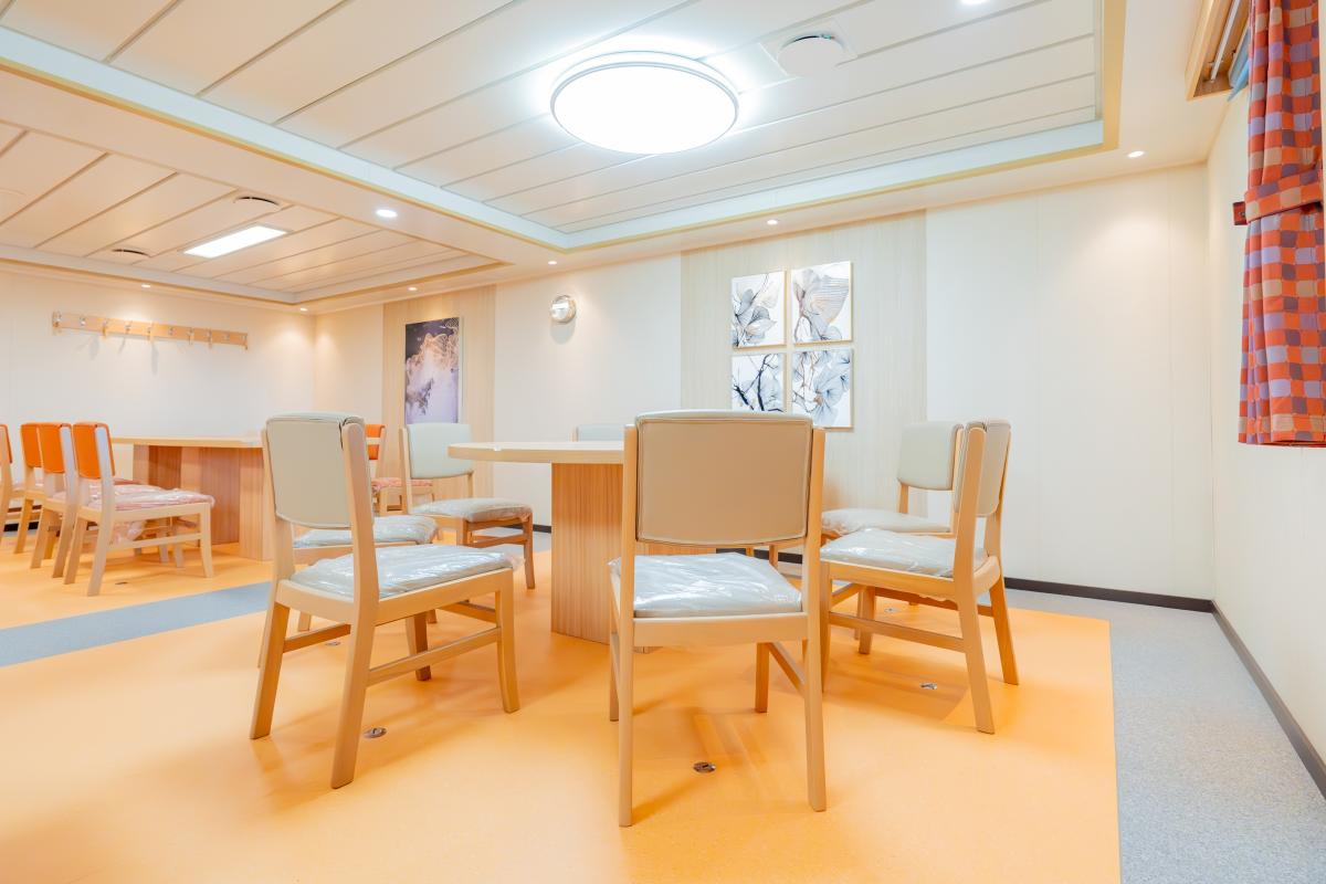 14000_teu_container_ship